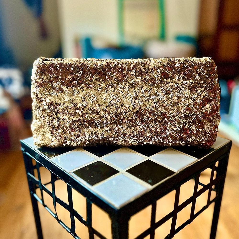 Victoria’s Secret Gold Sequin Clutch - Picture 2 of 16